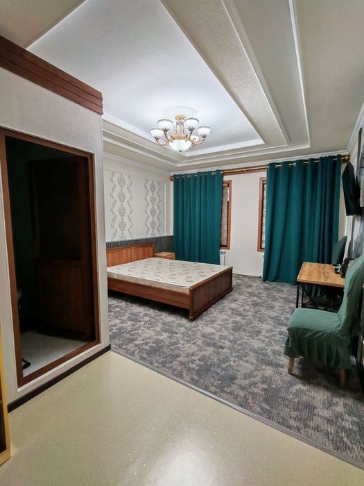 Mexmonxona/kunlik xona/ hotel/hostel
- Muhimi toza va pokiza joy

- X