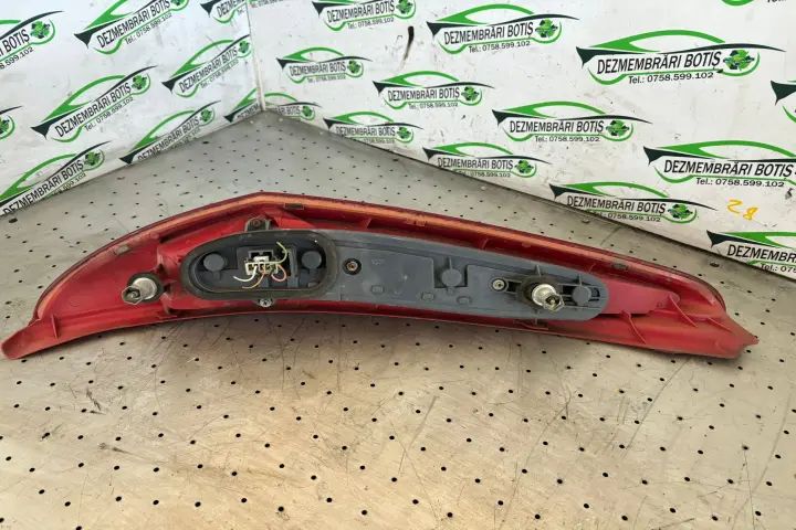 Lampa / Tripla stop dreapta pe aripa Fiat Punto 2000 1.2 MT (60 hp)