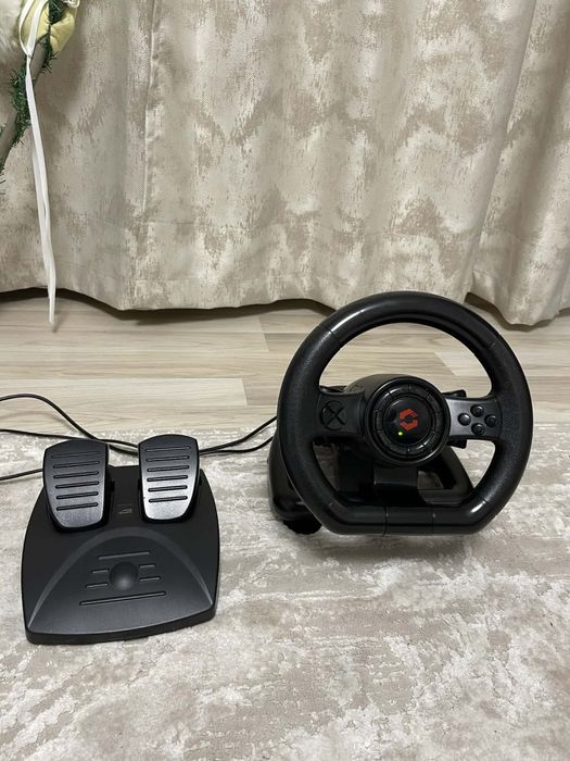 Se vinde un set de PC