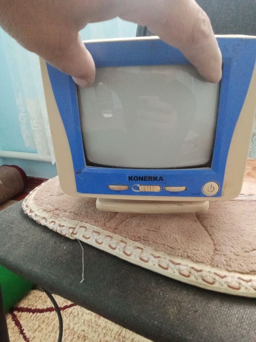 Телевизор черно белый