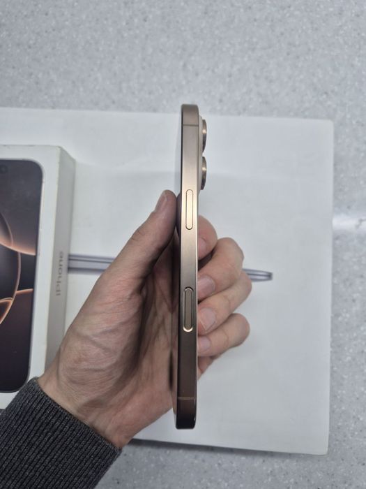 Iphone 16 Pro Desert LL/A