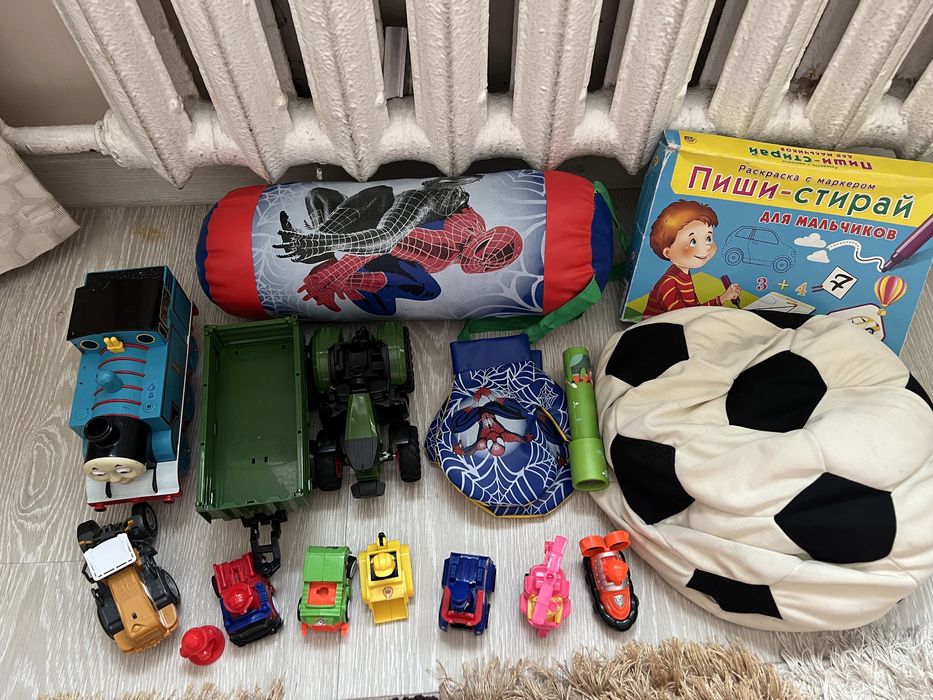 Набор игрушек в хорошем состоянии