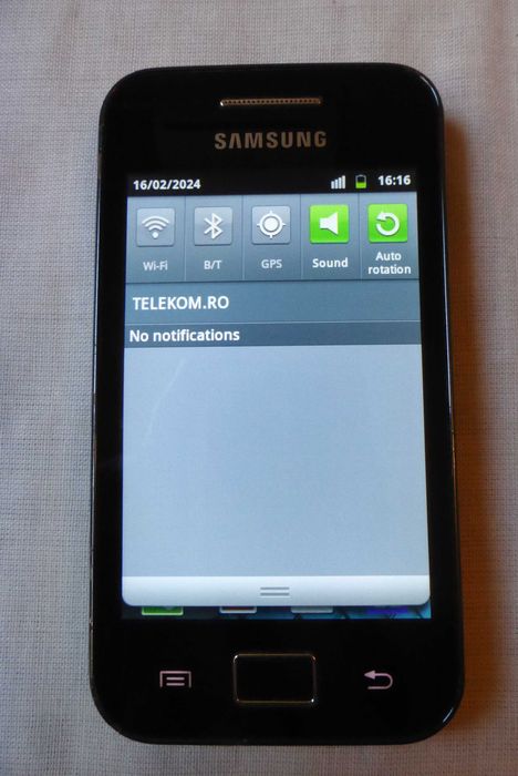 telefon samsung galaxy ace s5830 liber de retea telefoane de colectie minge fotbal
