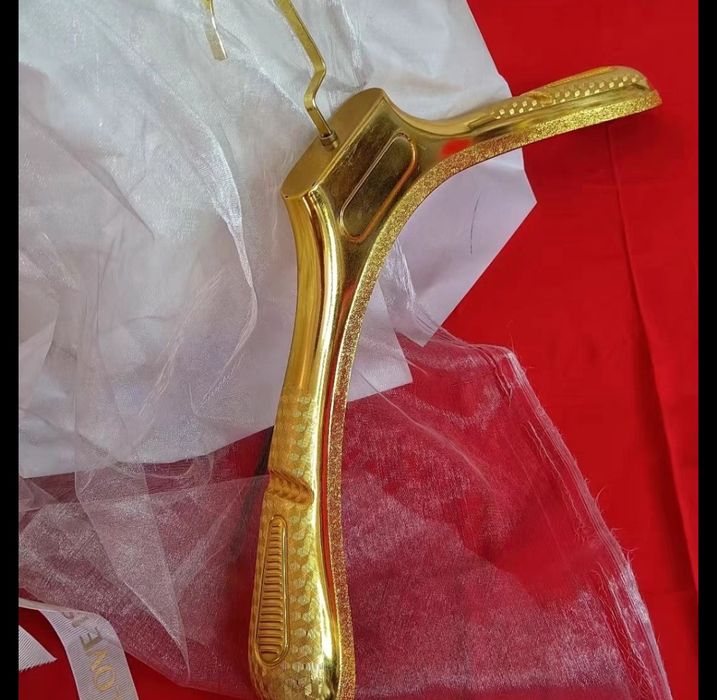 Вешалка для одежды