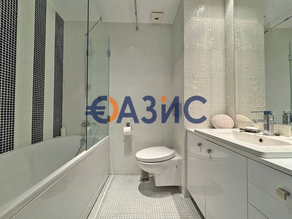 Продава се Двустаен апартамент в Созопол - 71 кв.м за 2465 €/кв.м - Снимка #14