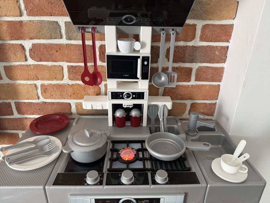Bucatarie de jucarie pentru copii Theo Klein Bosch „Pure” Kitchen I