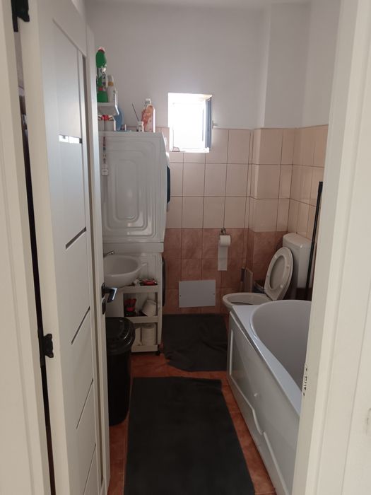 Apartament cu 3 camere