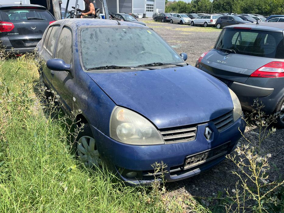 Dezmembrez Renault Clio Symbol facelift 1,5 DCI Euro 4 albastru 2007