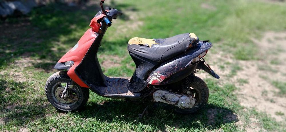 Vând/schimb scuter Suzuki gilera 50cc