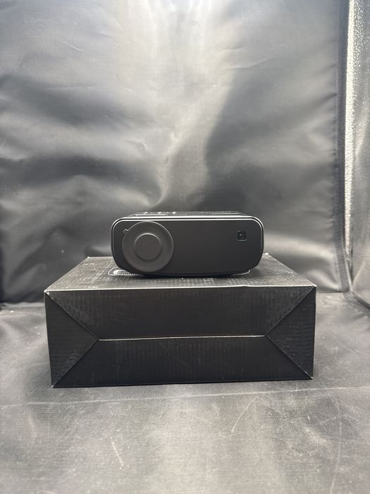 Video Proiector nou desigilat