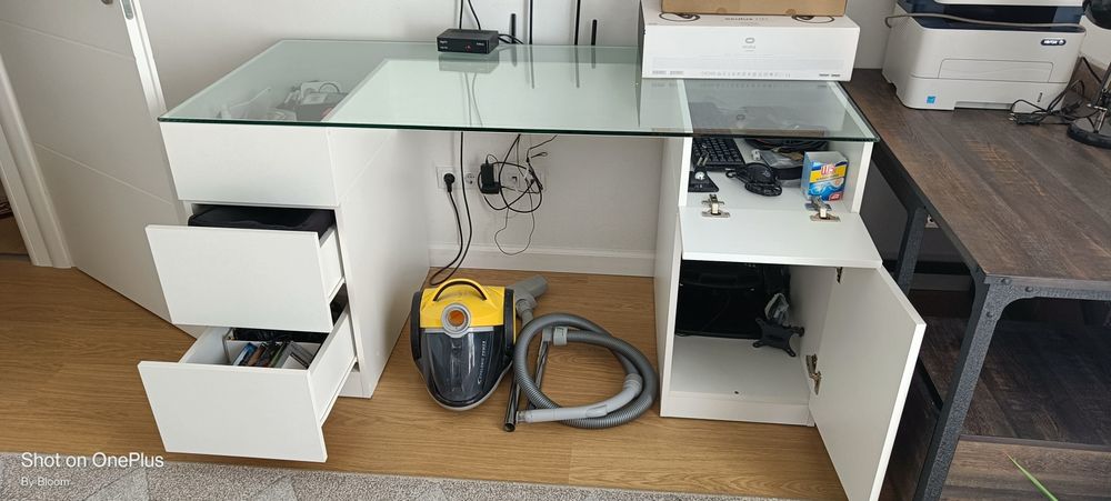 Birou cu sticla , din 3 piese gaming office