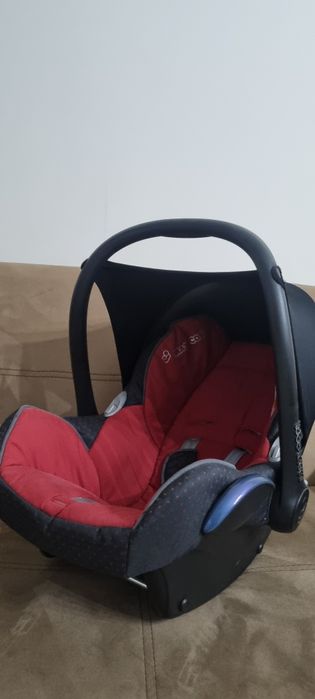 Кошче за кола Maxi Cosi
