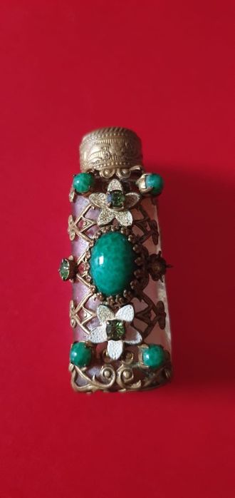 Раритетный флакон для духов