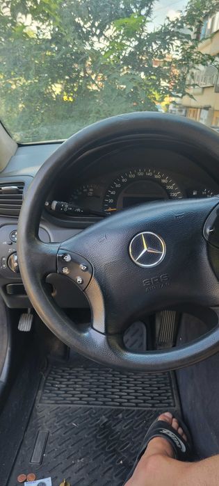 Mercedes c200 на части