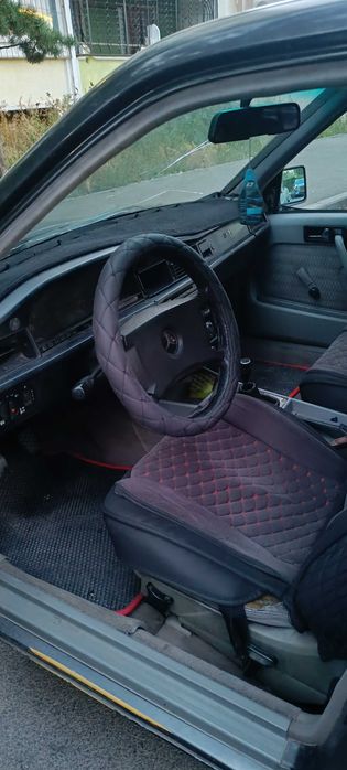 Продам машину Мерседес бенз w190