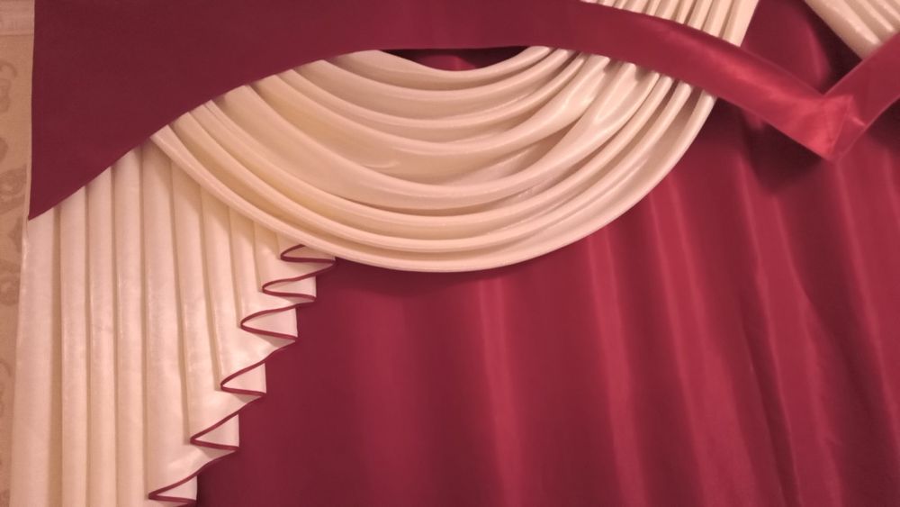 Зал бөлмесінің пердесі