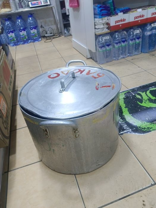 Aluminiy qozon sotiladi