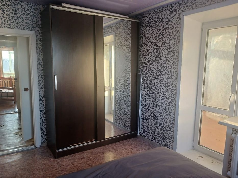 Продам шкаф в спальню