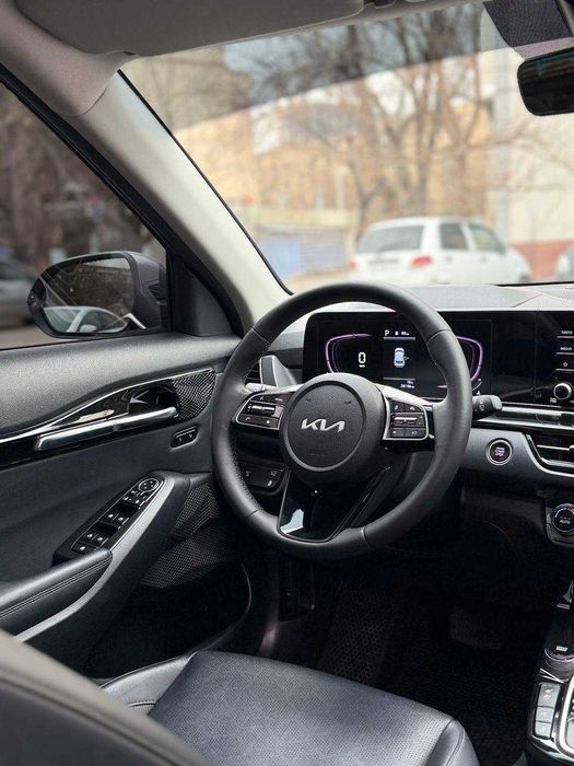 Sotuvda Kia Seltos avtomashinamiz