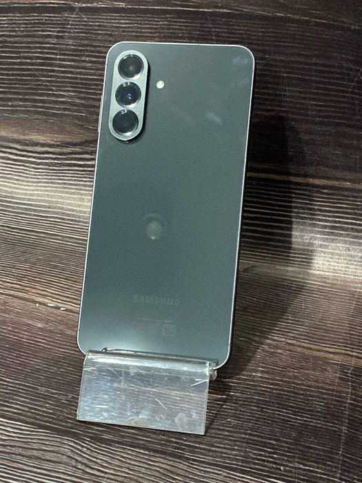 Samsung Galaxy А56 256GB(г.Темиртау Металлургов 17)лот126\0728