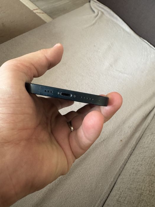 Vand Iphone 14 128 gb