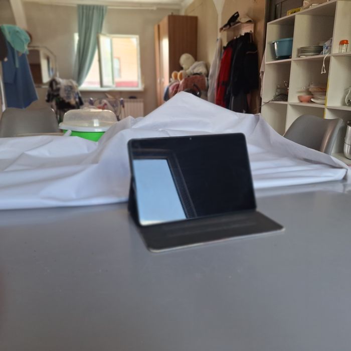 Планшет новый состаяние хорошо