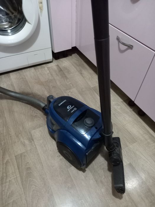 Продам пылесос Самсунг