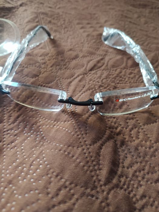 Сгъваеми очила с диоптър