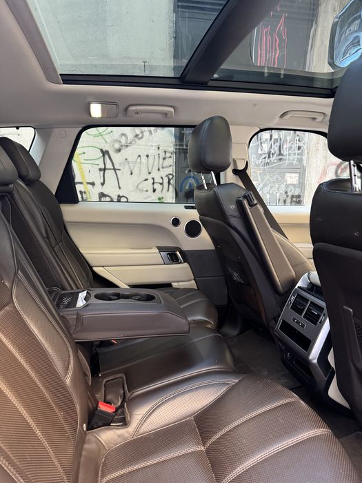 Land Rover Range Rover Sport 3.0 I TDV6 HSE
