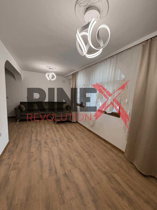 Дава се под наем Тристаен апартамент в Пловдив, Кършияка - 120 кв.м за 750 € - Снимка #11