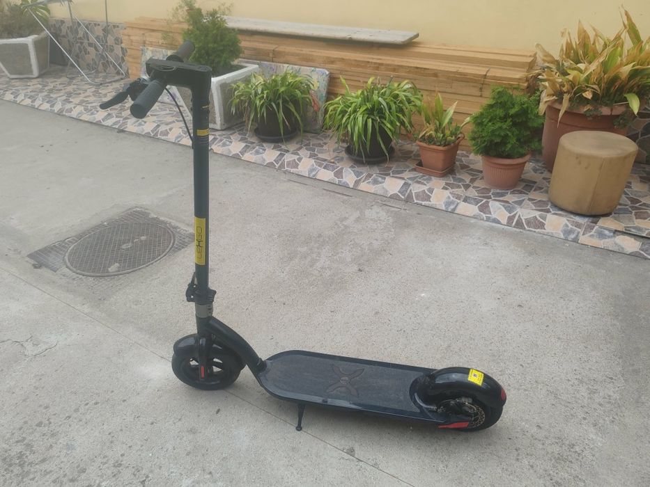 Vand trotineta  electrica