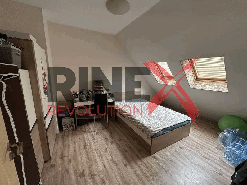 Дава се под наем Тристаен апартамент в Пловдив, Кършияка - 100 кв.м за 600 € - Снимка #6
