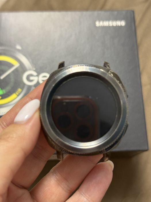 Продам смарт часы Samsung