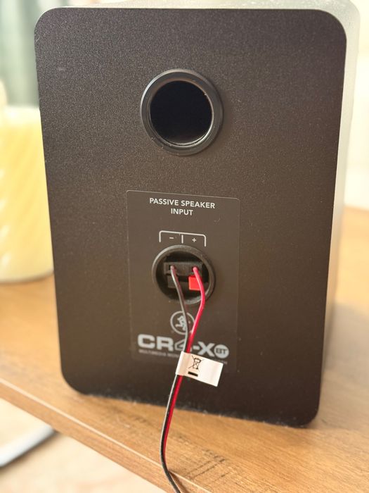 Mackie CR4-XBT  – мощен звук с Bluetooth