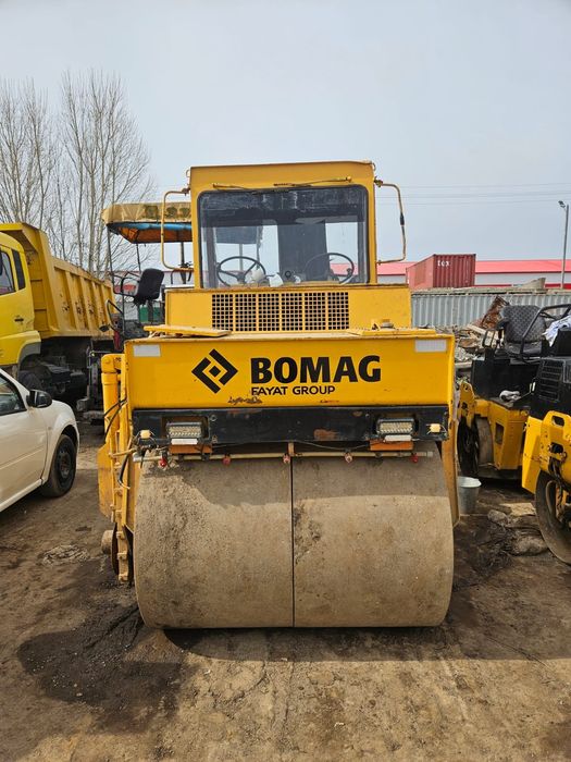 Сдам асфальтоукладчик VOGELE SUPER 1800-1