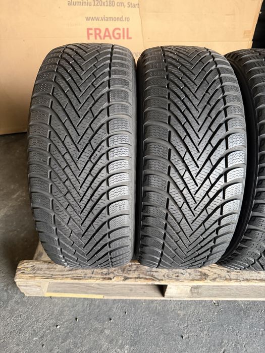 4 anvelope iarna 215/50/17 Pirelli 7.5-8.5 mm DOT 2020!