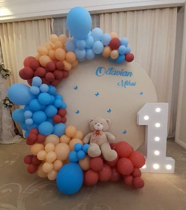 Îngerași botez, Cristelnita, Decor botez Biserică