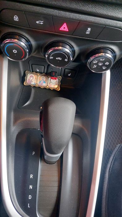 Продаётся Chevrolet Onix LTZ