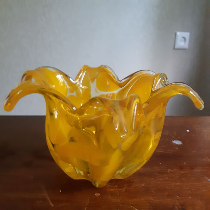 Конфетница   и вазочка .