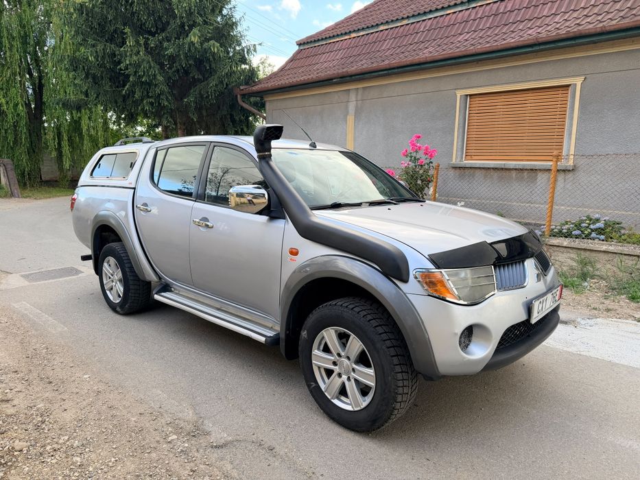 Mitsubishi l200 L200