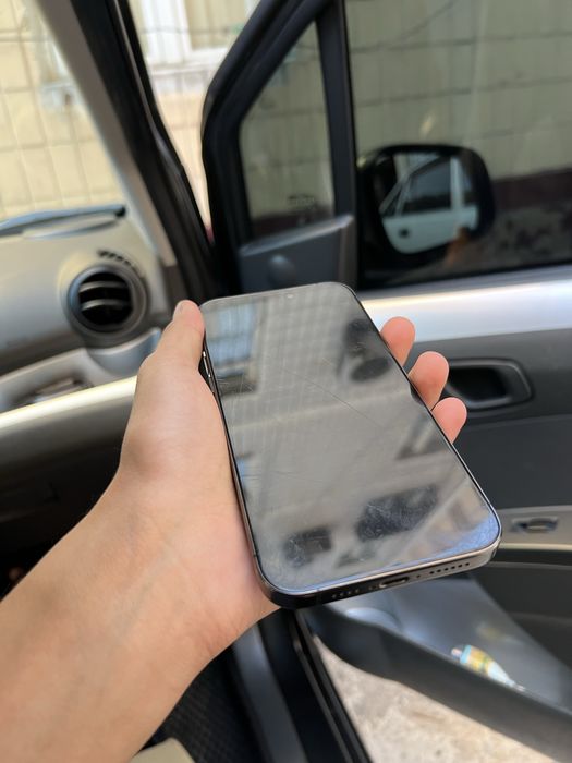 Iphone 15 pro max blue