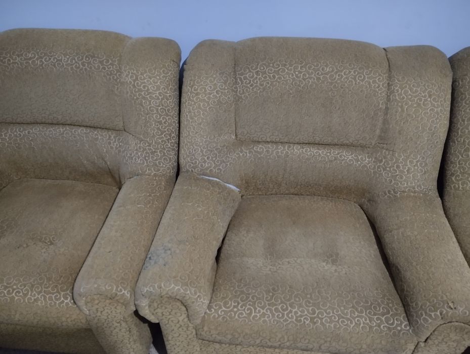 Диван с креслами буу