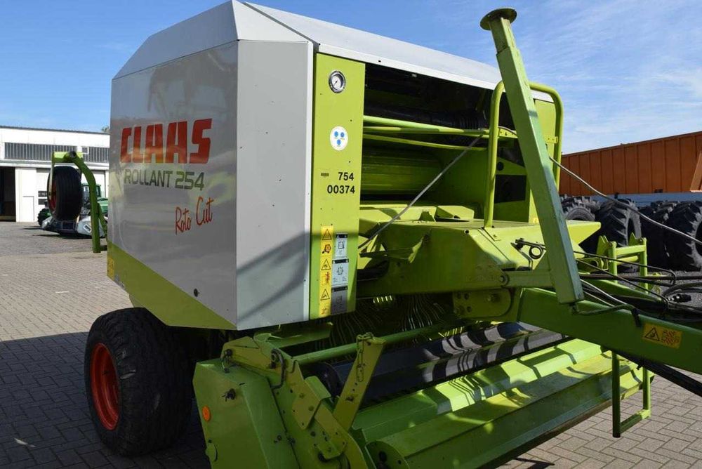 Presa Claas Rollant 255 Rotocut an 2015  Rollant 254 Rollant 250 Rollant 240 Rollant 355 Welger Krone Round Pack