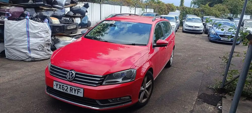 Dezmembrari / Dezmembrez VW Passat B7 2.0 CFFB cutie viteze manuală cod culoare LY3D