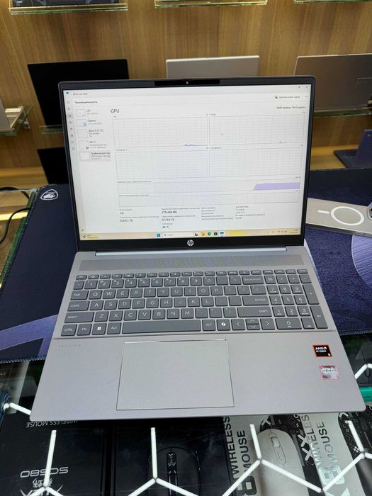 (CREF) HP Pavilion 16 AMD Ryzen 5 8540U 8/512GB 16.0 IPS WUXGA