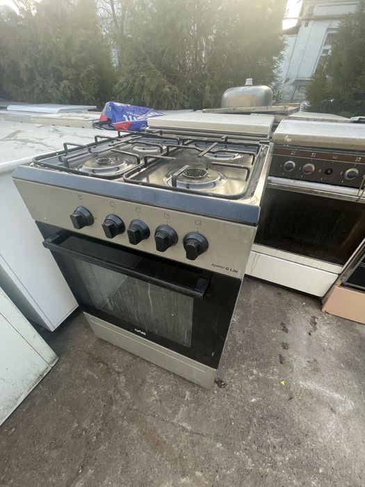 Продается газплита Артель в хорошем состоянии