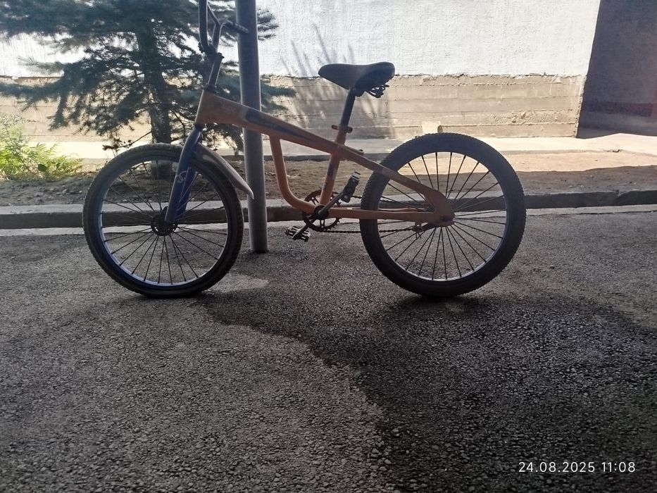 Продается Велосипед б/у для детей от 5 до 12лет