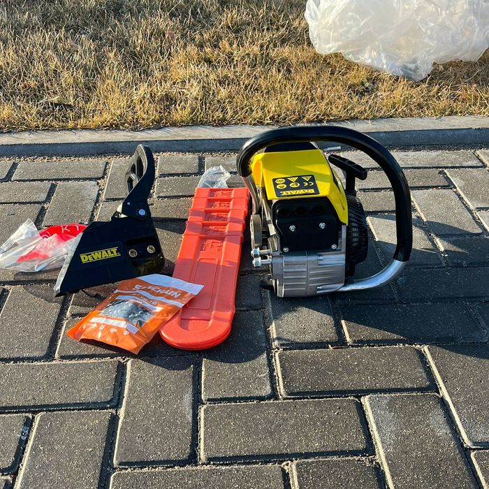 Бензопила DE Walt