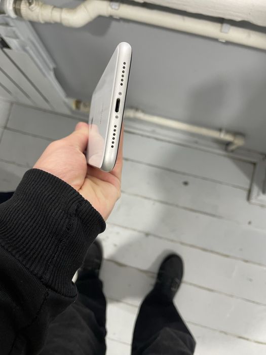 Iphone xr айфон хр 75%