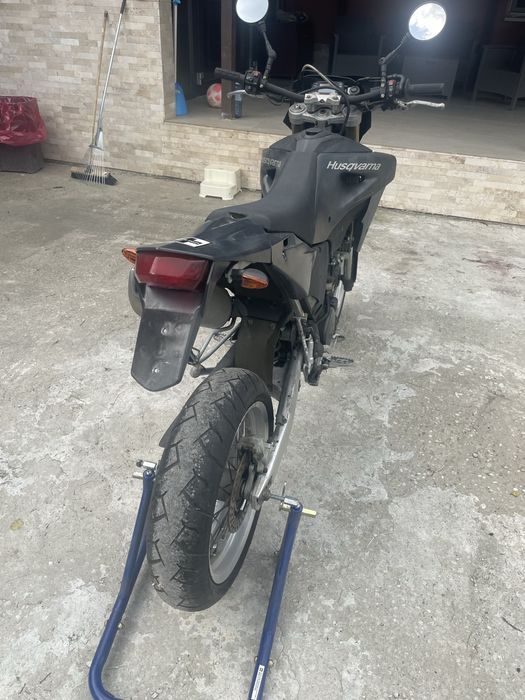 Motocicleta Husqvarna SM610, 2007